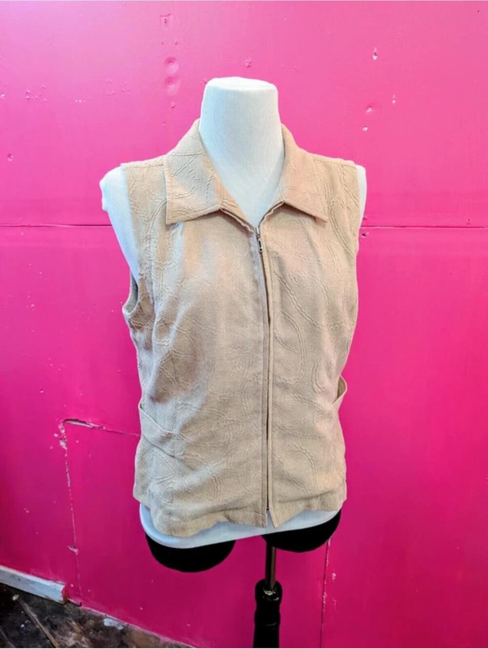Khaki Beige Zip Front Vest M
